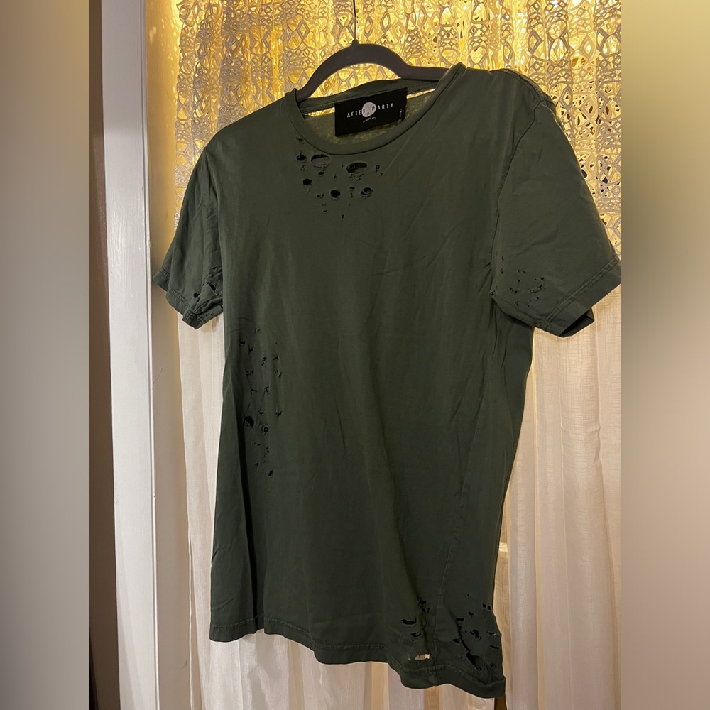 Nasty Gal: Distressed T-Shirt: Green: Small